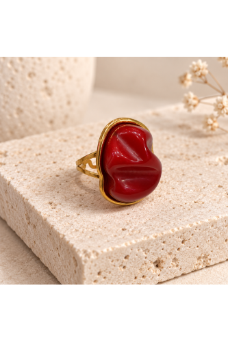 Anillo Piedra Burdeos. Bisuteria.  | Bambalinas Closet