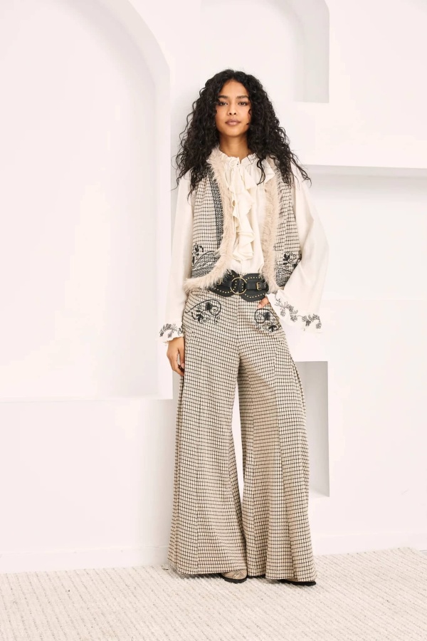 Pantalon Orvina. Partes de abajo NÜD Y NKN. Tallas: 34, 36, 38, 40, 42 |