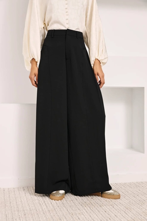 Pantalon Velmar. Partes de abajo NÜD Y NKN. Tallas: 36, 38, 40, 34 | Bambalinas
