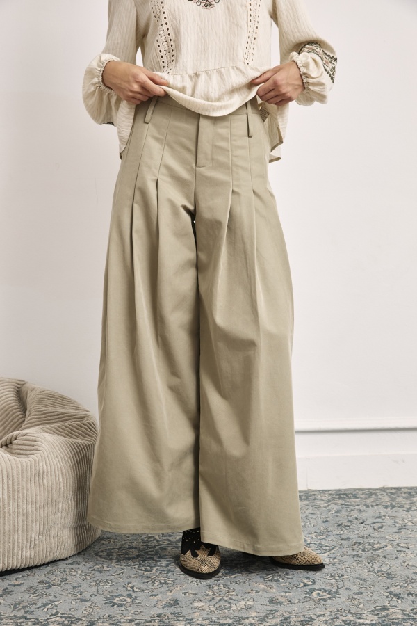 Pantalón Tori. NOVEDADES. Tallas: 38, 40, 36 | Bambalinas Closet