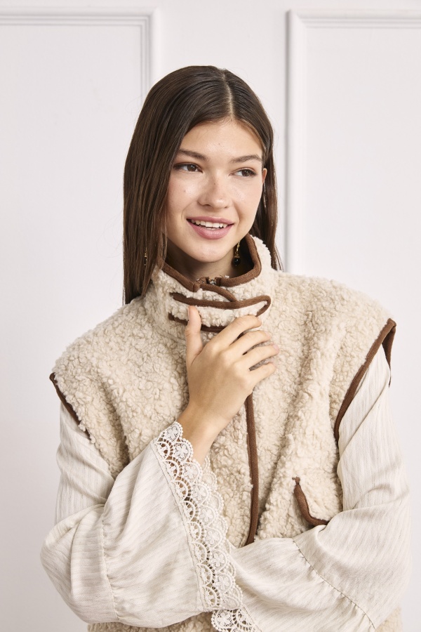 Chaleco Loto. Prenda exterior NUD & NKN. Tallas: s, m, l, xs | Bambalinas Closet