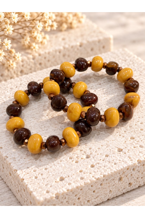 Pulsera Combinada. Bisuteria. Color: burdeos, verde kaki, marron chocolate |