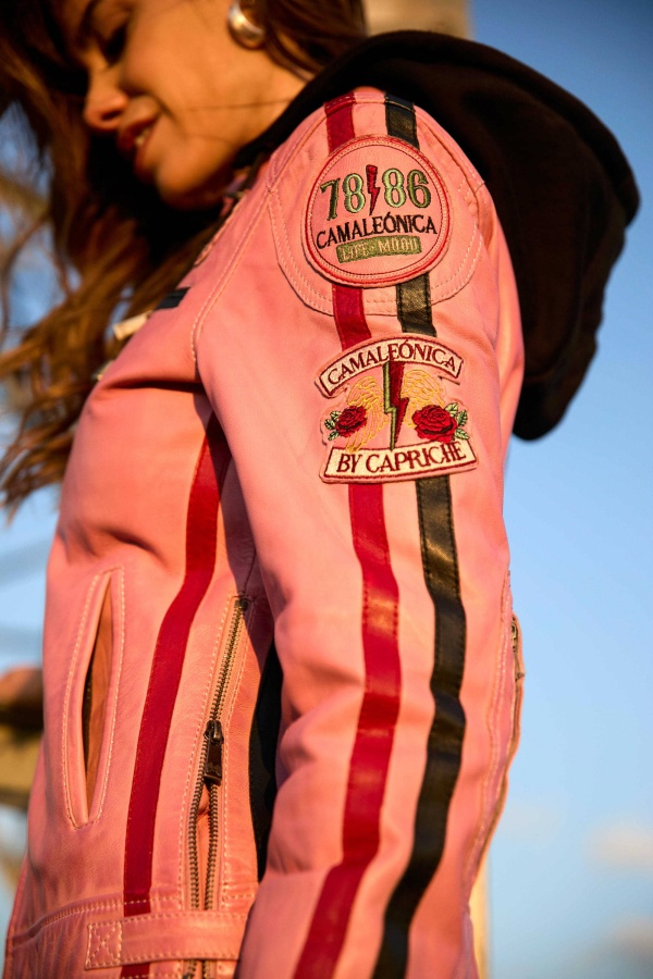 Chaqueta Runak Camaleonica. Abrigos / Chaquetas C. Tallas: s, m, l, xs |