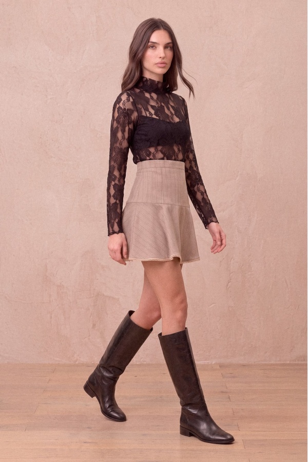 Falda Dafne Beige. Inicio.  | Bambalinas Closet