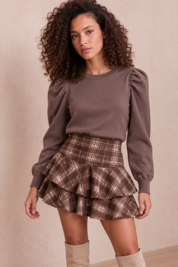 Sueter Anina. Sueters / Jersey. Color: marron chocolate, marfil; Tallas: talla